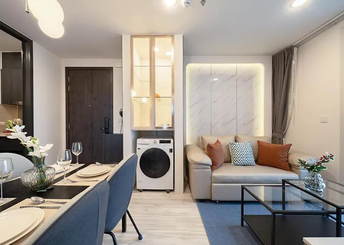 200 M To Metro L High-floor Unit L Rooftop Pool 公寓 曼谷
