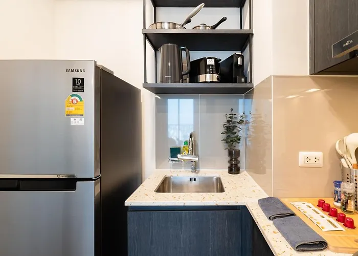 公寓 200 M To Metro L High-floor Unit L Rooftop Pool