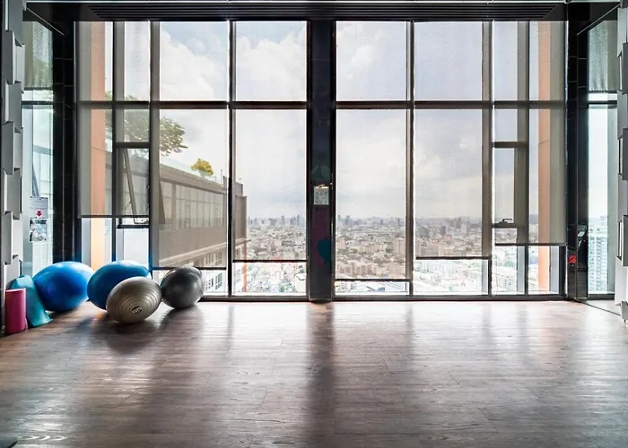 公寓 200 M To Metro L High-floor Unit L Rooftop Pool *